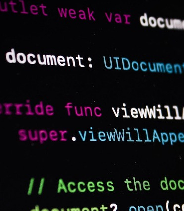 programming code screen dark